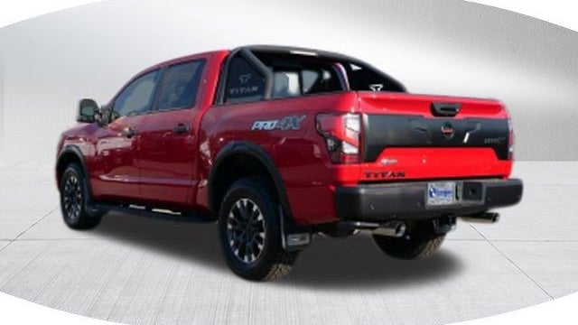 2021 Nissan Titan SV