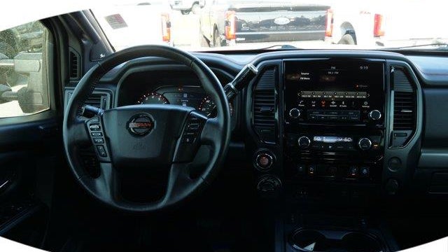 2021 Nissan Titan SV
