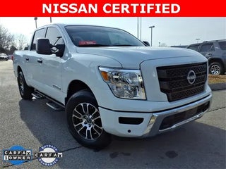 2024 Nissan Titan with Glacier White Exterior