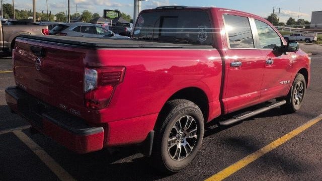 2021 Nissan Titan SV