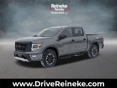 2021 Nissan Titan 4X4 SV 4DR Crew Cab 5.6 FT. SB
