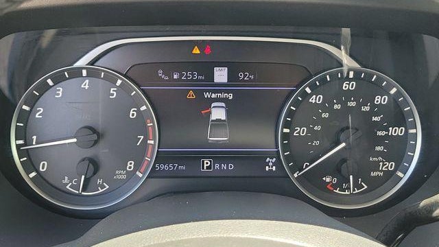 2021 Nissan Titan SV