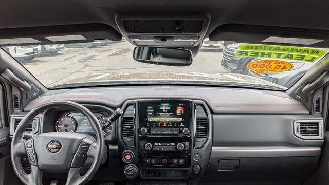 2022 Nissan Titan SV