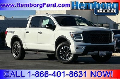 2023 Nissan Titan 4X4 PRO-4X 4DR Crew Cab 5.6 FT. SB