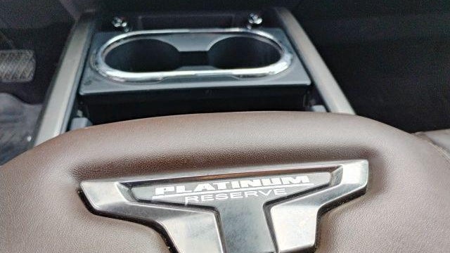 2023 Nissan Titan Platinum Reserve
