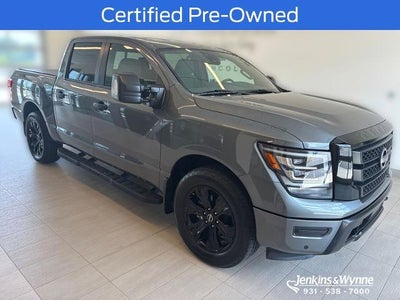 2024 Nissan Titan 4X4 Platinum Reserve 4DR Crew Cab 5.6 FT. SB