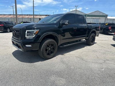 Photo of a 2024 Nissan Titan 4X4 Platinum Reserve 4DR Crew Cab 5.6 FT. SB for sale