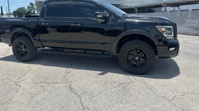 2024 Nissan Titan Platinum Reserve