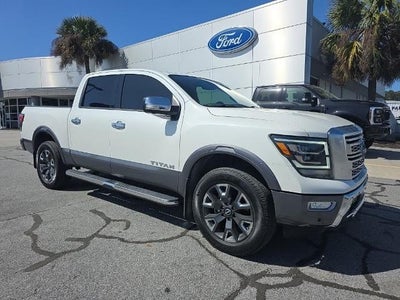 2024 Nissan Titan 4X4 Platinum Reserve 4DR Crew Cab 5.6 FT. SB