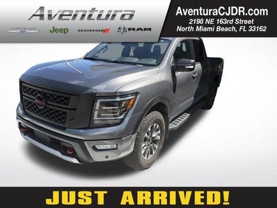 2024 Nissan Titan 4X4 Platinum Reserve 4DR Crew Cab 5.6 FT. SB