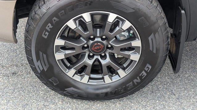 2024 Nissan Titan Platinum Reserve