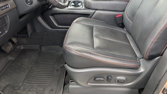 2024 Nissan Titan Platinum Reserve