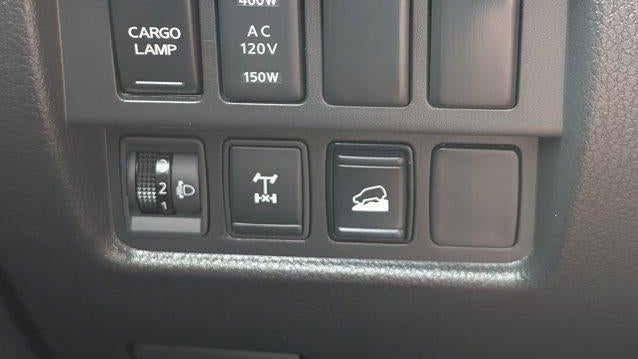 2024 Nissan Titan Platinum Reserve