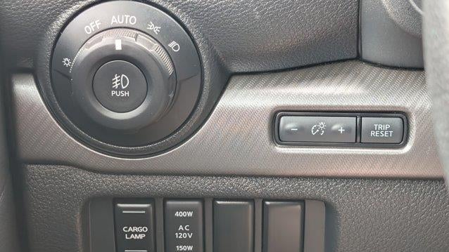 2024 Nissan Titan Platinum Reserve