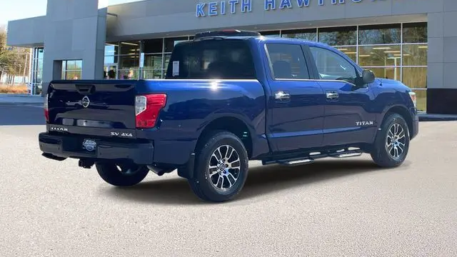 2021 Nissan Titan SV