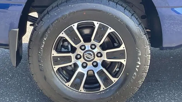 2021 Nissan Titan SV