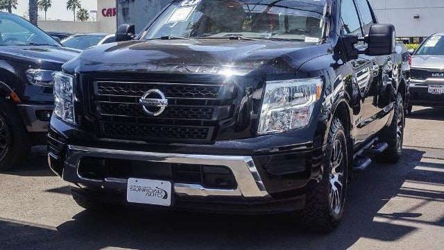2021 Nissan Titan Platinum Reserve