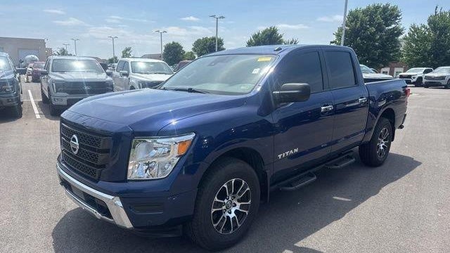2021 Nissan Titan SV