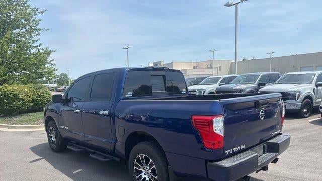 2021 Nissan Titan SV