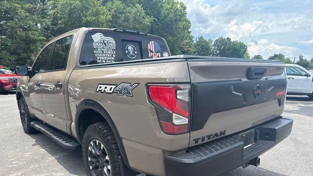 2021 Nissan Titan SV
