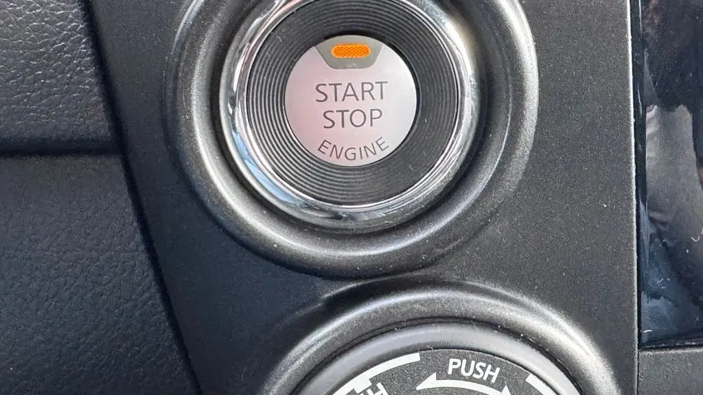 2022 Nissan Titan SV