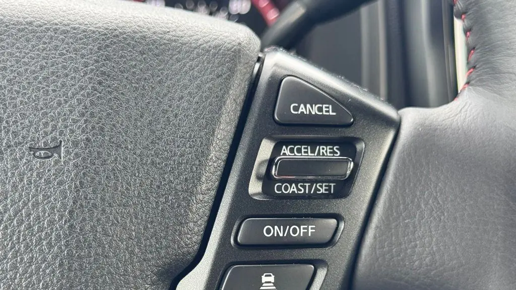 2022 Nissan Titan SV