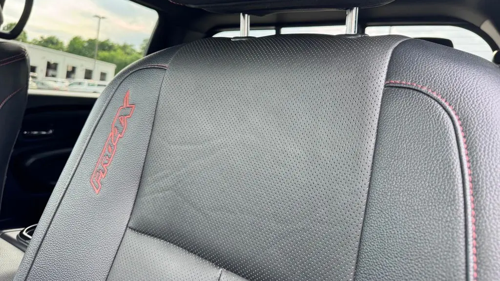 2022 Nissan Titan SV