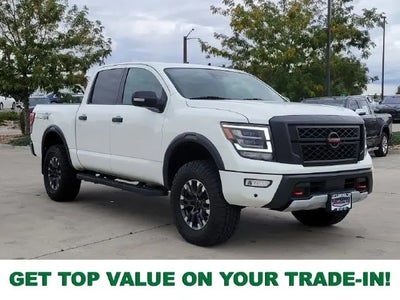 2022 Nissan Titan 4X4 PRO-4X 4DR Crew Cab 5.6 FT. SB
