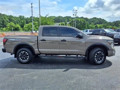 2024 Nissan Titan 4X4 PRO-4X 4DR Crew Cab