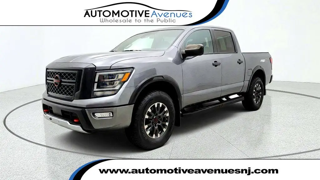 2024 Nissan Titan
