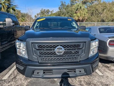 Photo of a 2021 Nissan Titan 4X2 S 4DR Crew Cab 5.6 FT. SB for sale