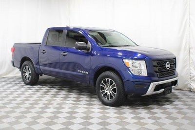 2022 Nissan Titan 4X2 SV 4DR Crew Cab 5.6 FT. SB