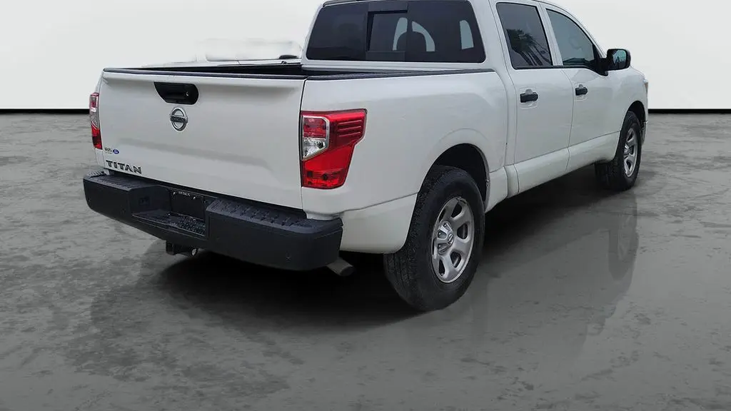 2022 Nissan Titan S
