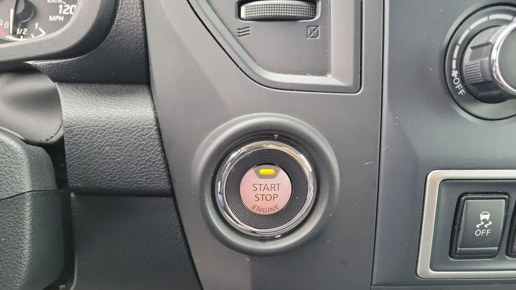 2022 Nissan Titan S
