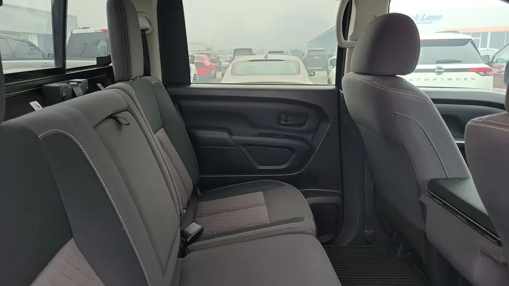 2022 Nissan Titan S