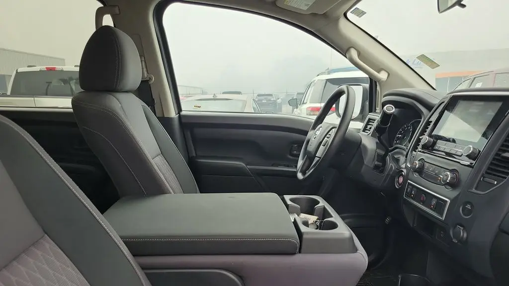 2022 Nissan Titan S