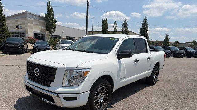 2022 Nissan Titan S