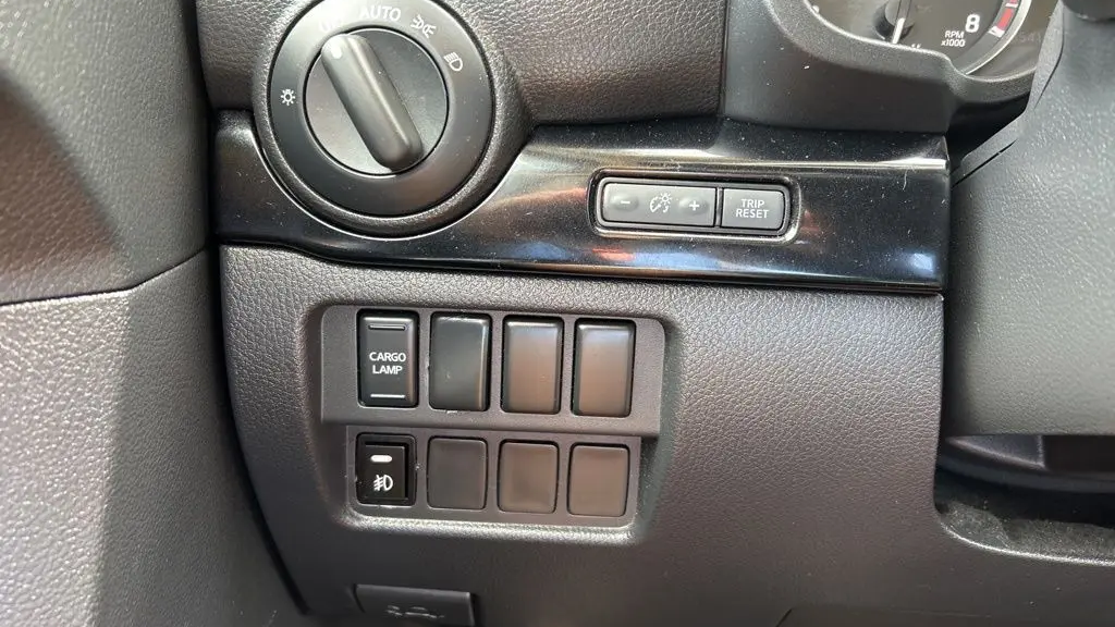 2023 Nissan Titan S