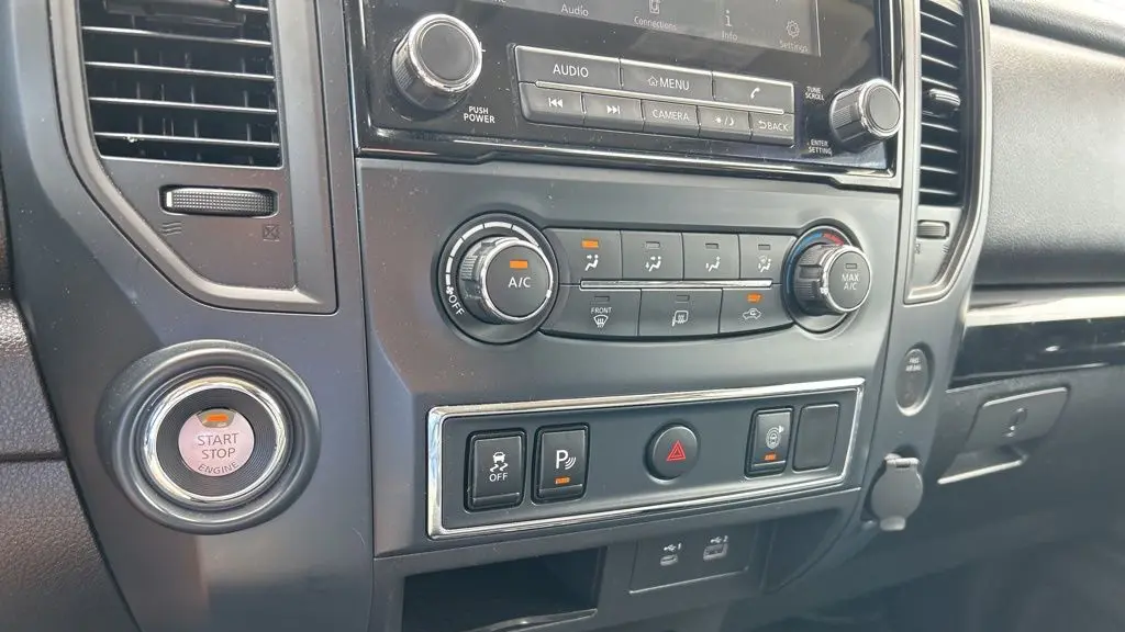 2023 Nissan Titan S