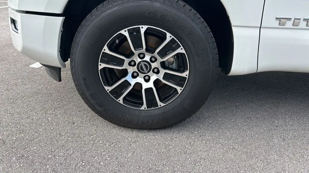 2023 Nissan Titan S