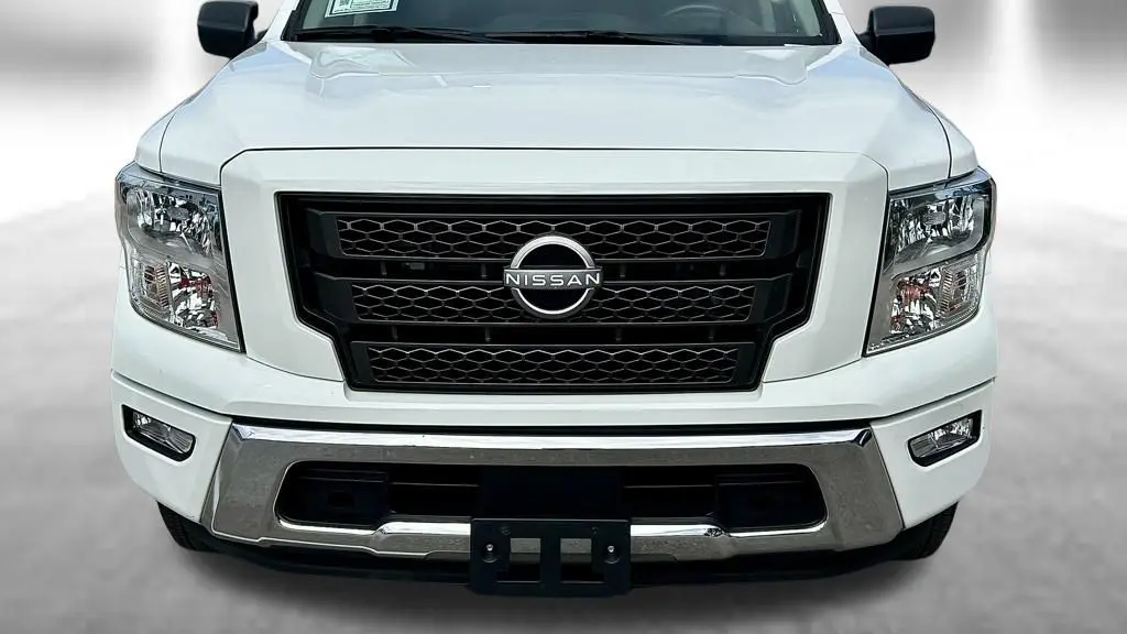 2023 Nissan Titan S