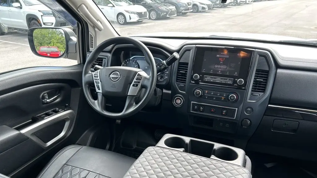 2023 Nissan Titan S