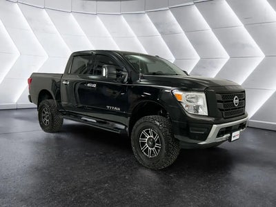 2021 Nissan Titan 4X2 SV 4DR Crew Cab 5.6 FT. SB