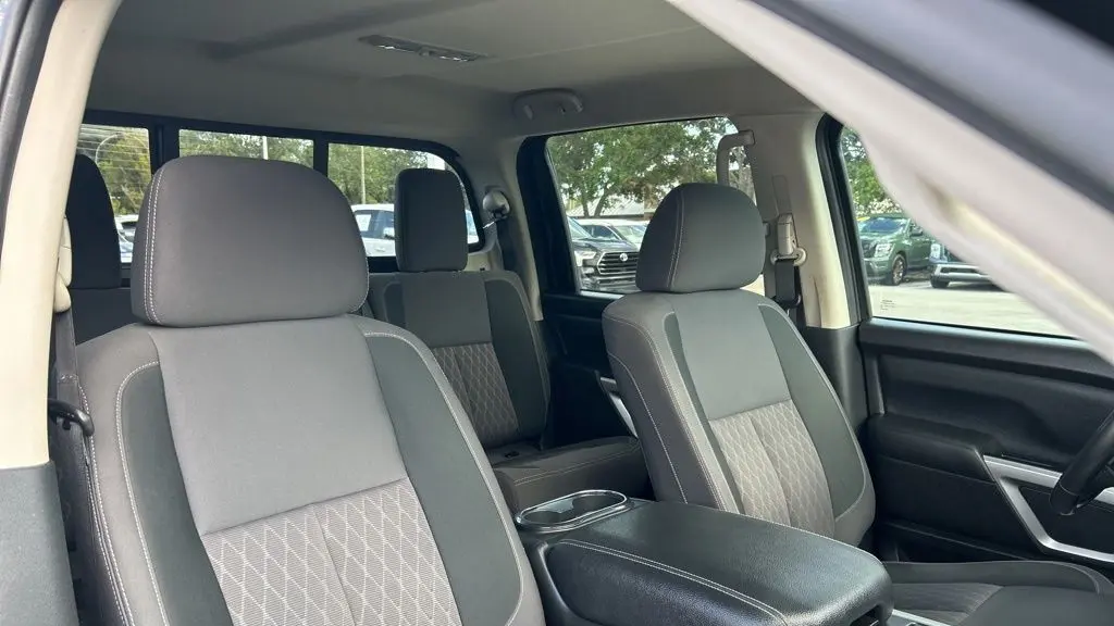 2024 Nissan Titan Platinum Reserve