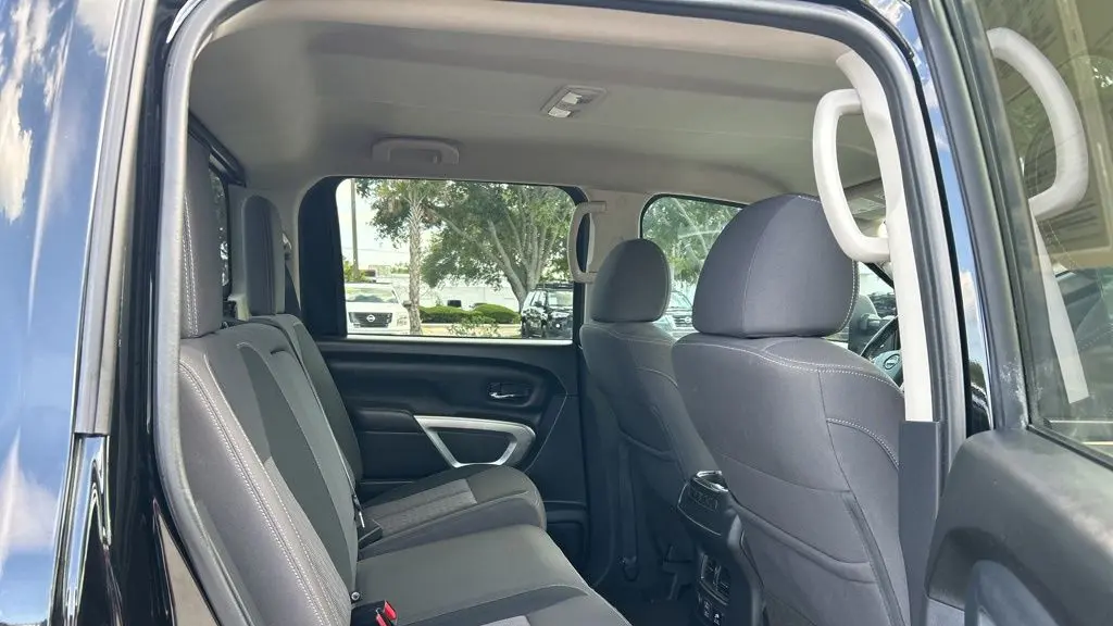 2024 Nissan Titan Platinum Reserve