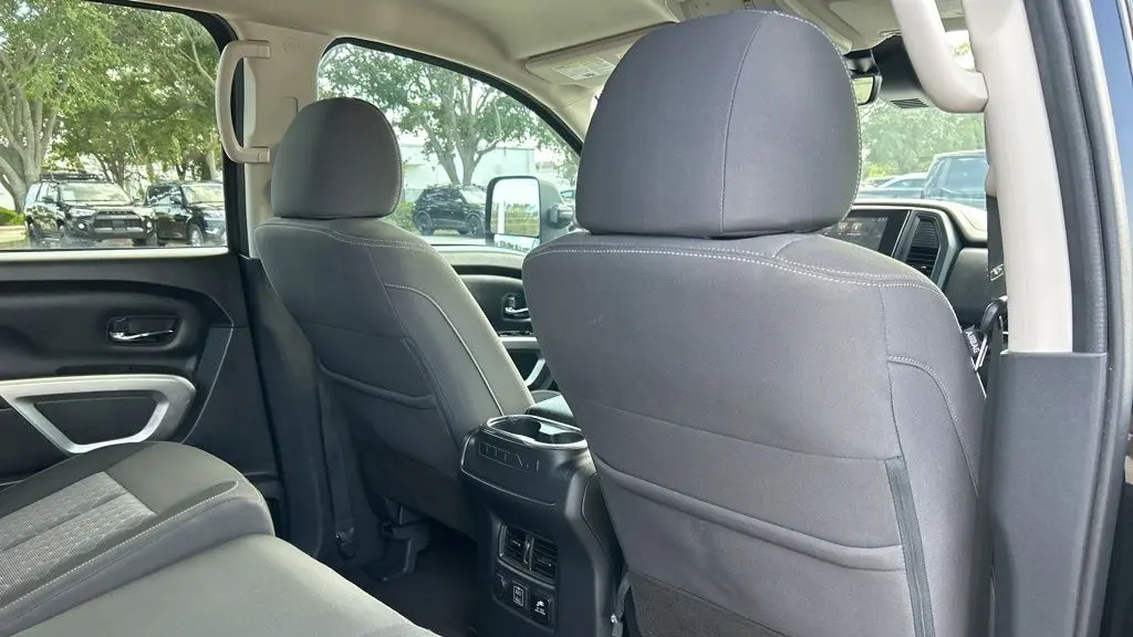 2024 Nissan Titan Platinum Reserve