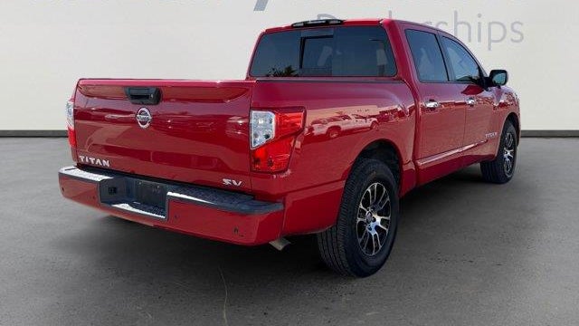 2021 Nissan Titan SV
