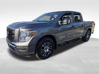 2024 Nissan Titan 4X2 SV 4DR Crew Cab 5.6 FT. SB