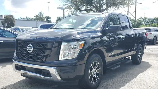 2021 Nissan Titan SV