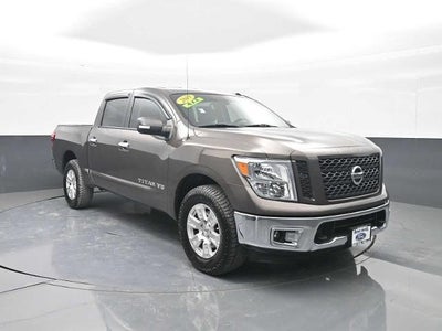 Photo of a 2019 Nissan Titan 4X4 S 4DR Crew Cab for sale